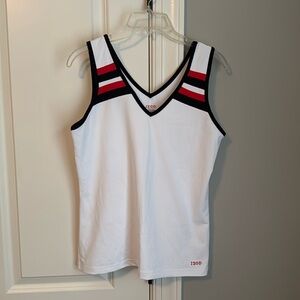 Super cute Izod Women’s golf tank